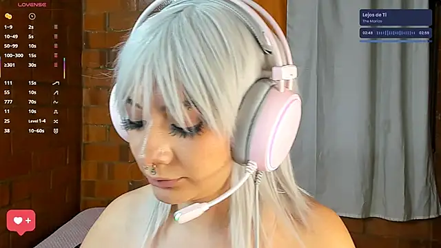 Annycolin_'s Webcam Show
