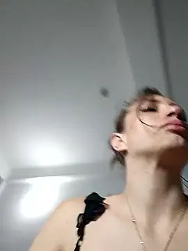 aurelialux's Webcam Show