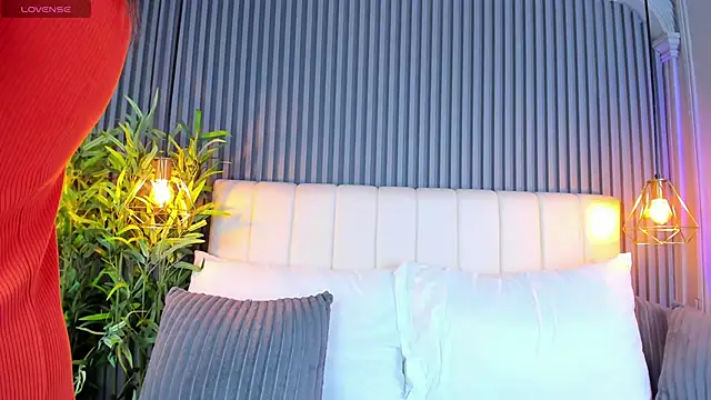 LinaGlam's Webcam Show