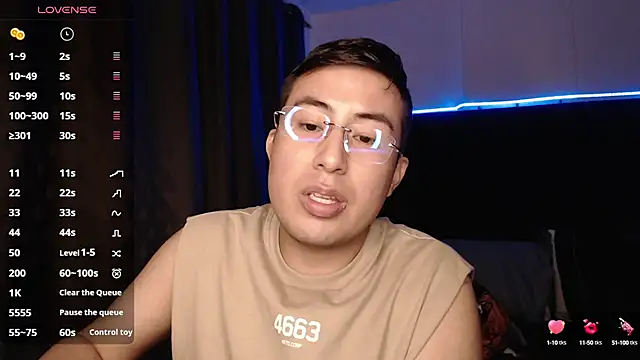 andrewmhilton_'s Webcam Show