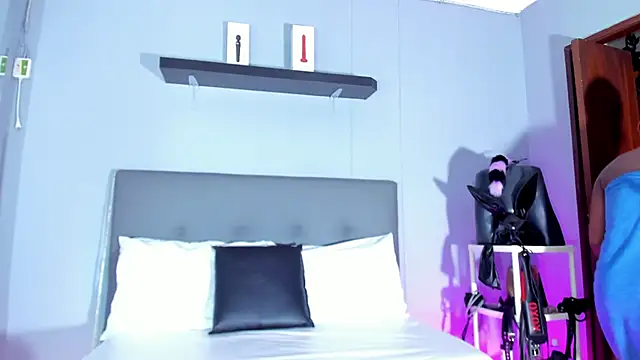Coco_Kiss' Webcam Show