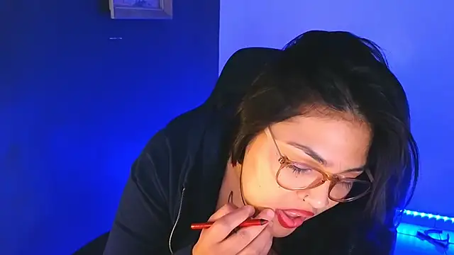 miacanela_xo's Webcam Show