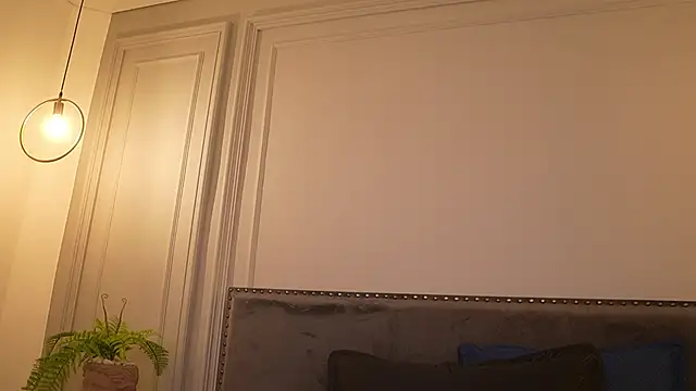IrisBaker's Webcam Show