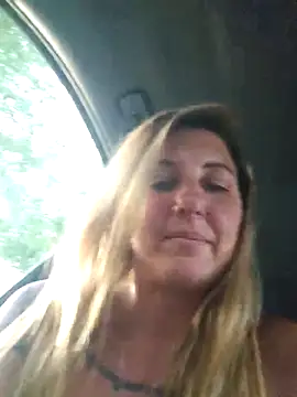 SheIsSomething's Webcam Show