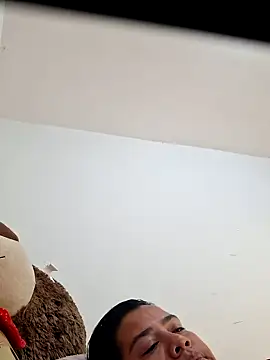NARNYALABELLA 现场性爱视讯表演