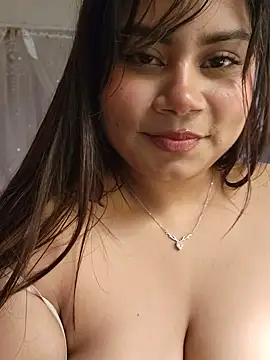 its_amesha's Webcam Show