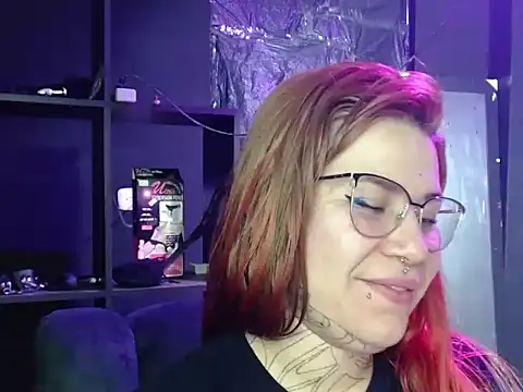 Pandora_9666's Webcam Show