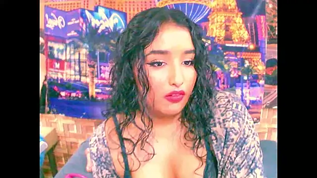 IndianAngel4u's Webcam Show