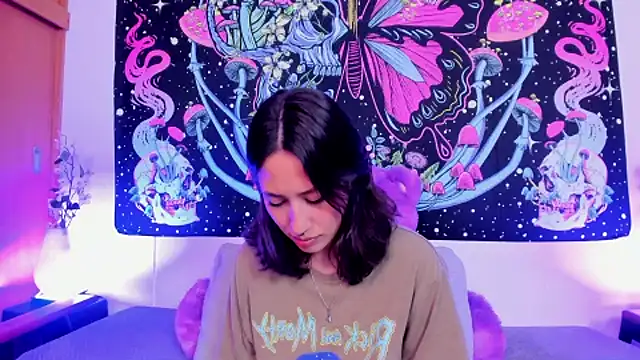 aciddollhell's Webcam Show