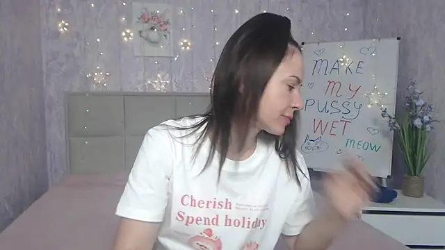 KaraCriegs' Webcam Show