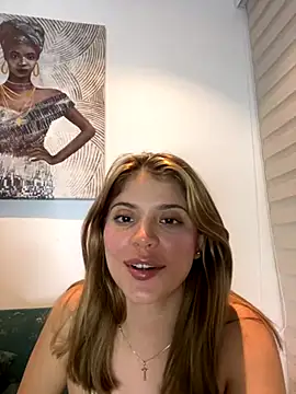 _Alice_1's Live Chat Room