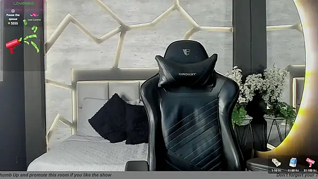 Lissascarlett's Webcam Show
