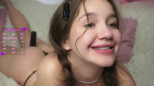 AmiLewis' Webcam Show