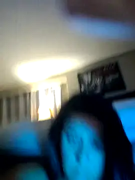 HOTWIFEVenessa69's Live Sex Cam Show