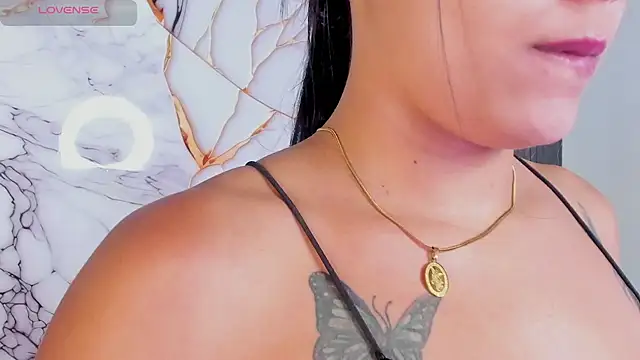 Shasa_8's Webcam Show