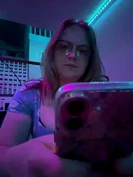 PhatAssBlond's Webcam Show