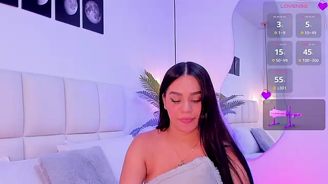 zoe_rivers' Webcam Show