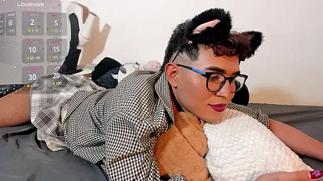 nathaly_fox_'s Webcam Show