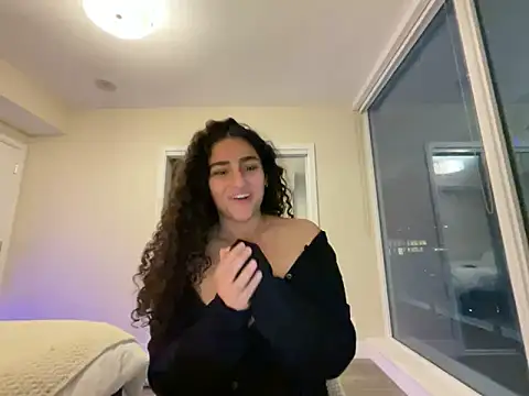 silkygemm's Webcam Show