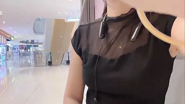 Maneki-nekoo's Live Sex Cam Show