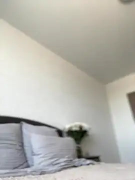 tina1your1's Webcam Show