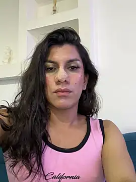 Tefy_bratz Webcamshow