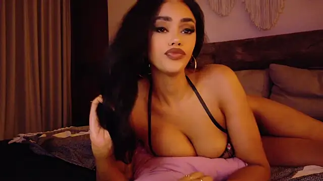 MayaIndica's Webcam Show