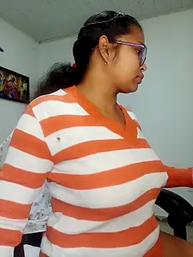 chalohott's Webcam Show