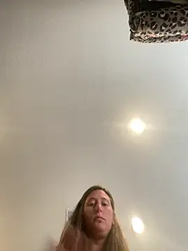 triple34D's Webcam Show