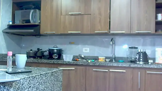 adan_eva960's Webcam Show