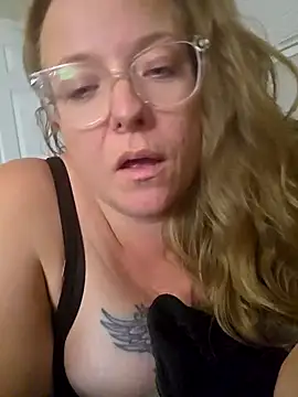 julimonroe's Webcam Show