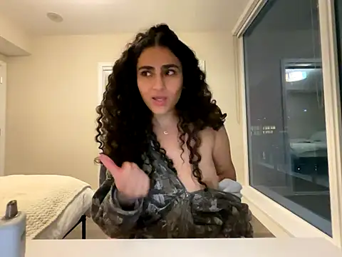 silkygemm's Webcam Show