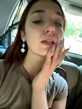 DollyTall's Live Sex Cam Show