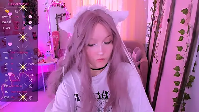 Alasssska's Live Sex Cam Show