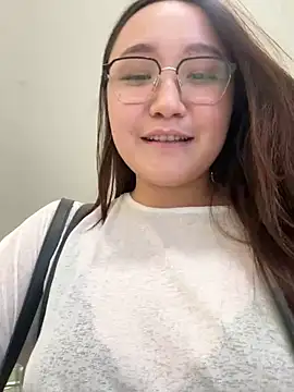 KissMeEva 网络视讯表演