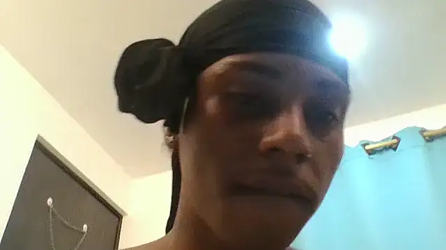 Boy_wish's Webcam Show