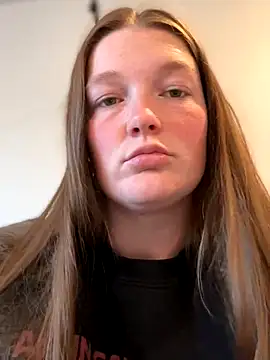 PussiesnCream_'s Webcam Show