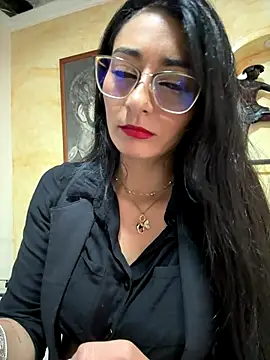 Bella_Office-Naughty1's Webcam Show