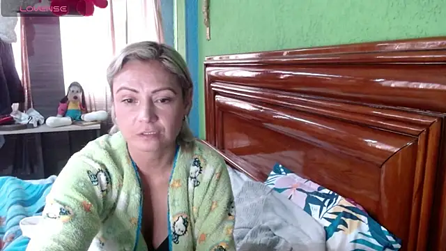 _Charlize_theron_ Webcam-Show