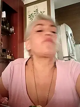DirtyBIianca Webcam-Show