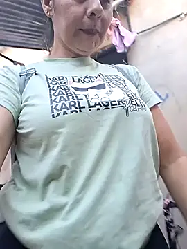 Mia-funny20 Show in webcam