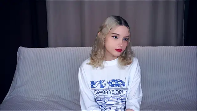 KelleLillie's Webcam Show