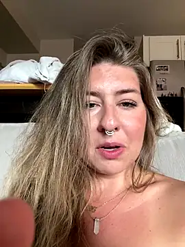 sophielove888's Webcam Show