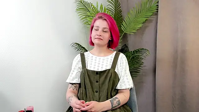 IvetteMuraski's Webcam Show