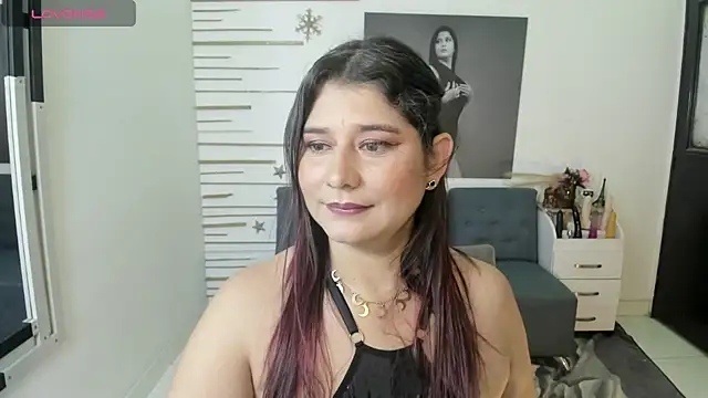 alinabozz1's Webcam Show