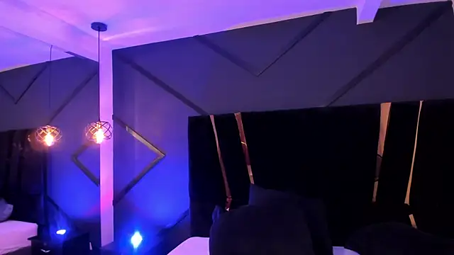 Webkamerová show emilie_xx_