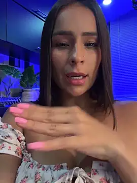 Mau_White's Live Sex Cam Show