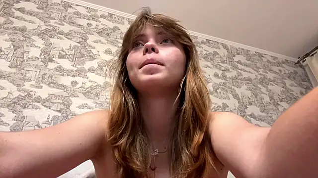 CoralinaEastoy 网络视讯表演