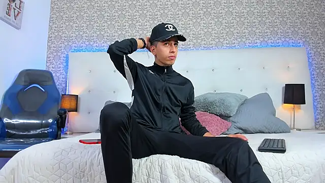 Alexander_gold's Webcam Show