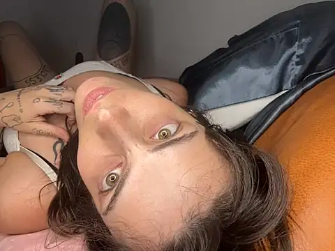 pnkgf's Webcam Show